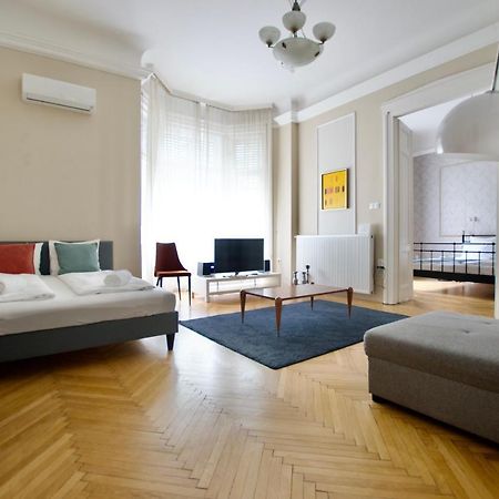Standard Apartment By Hi5 - Kecskemeti Street Suite Budapeste Exterior foto