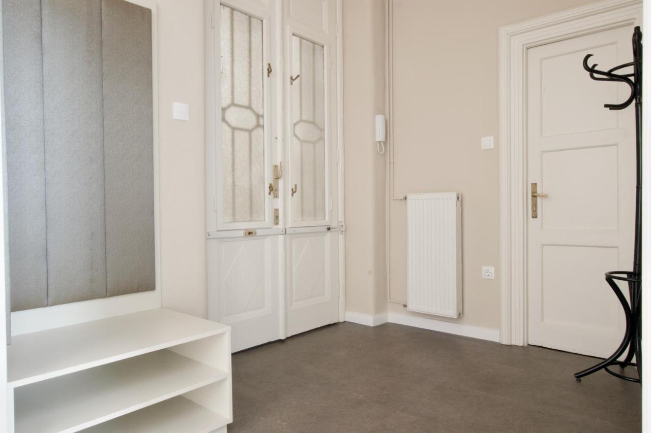 Standard Apartment By Hi5 - Kecskemeti Street Suite Budapeste Exterior foto